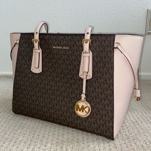 Michael Kors Voyager Medium Logo Tote Bag